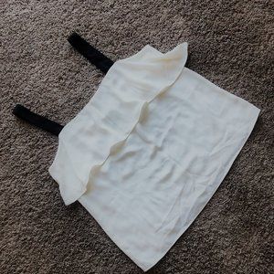 H&M Flowy flirty top